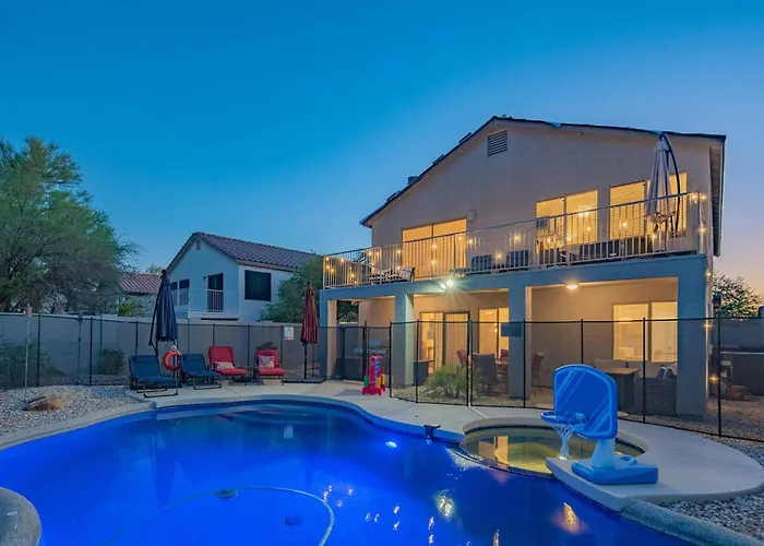 New Desert Daze, Near Golf, Heated Pool+spa, 12ppl