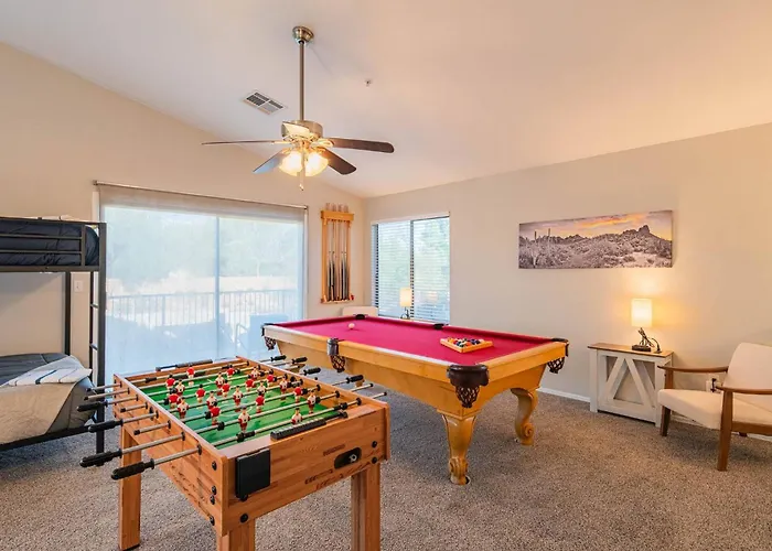 New Desert Daze, Near Golf, Heated Pool+spa, 12ppl Scottsdale